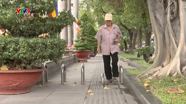 Bỏ rào chắn trên các vỉa hè TP. Hồ Chí Minh