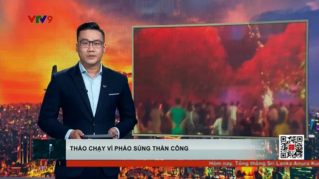 Tháo chạy vì pháo súng thần công