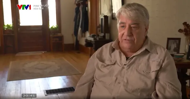 Healing: Journey to Heal Wars Scars Through the Lenses of Two Generations of American Filmmakers - Ảnh 2.