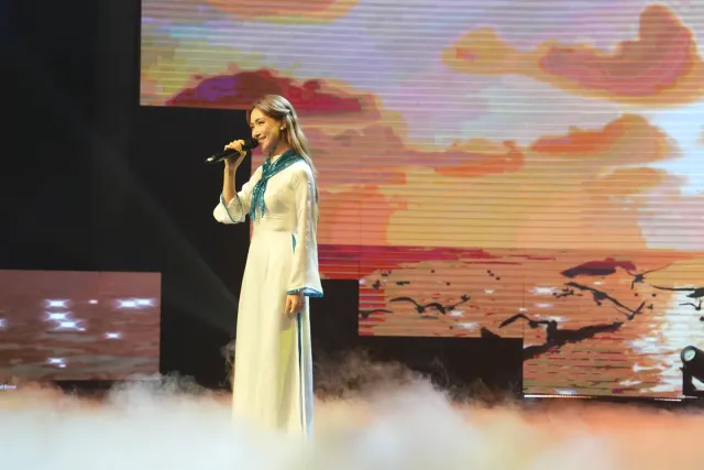 Oath to Defend the Sea: A Stirring and Emotional Epic Honoring 70 Years of the Vietnam Peoples Navy - Ảnh 10.