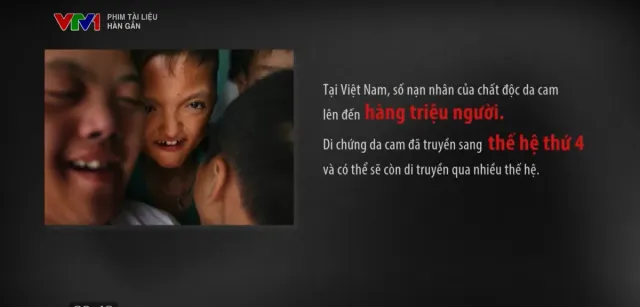 Healing: Journey to Heal Wars Scars Through the Lenses of Two Generations of American Filmmakers - Ảnh 9.