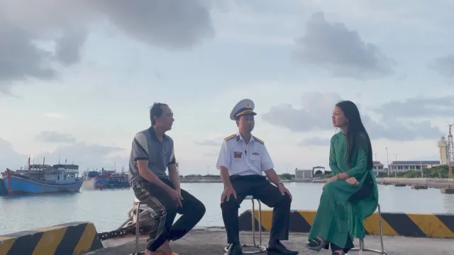 Oath to Defend the Sea: A Stirring and Emotional Epic Honoring 70 Years of the Vietnam Peoples Navy - Ảnh 6.