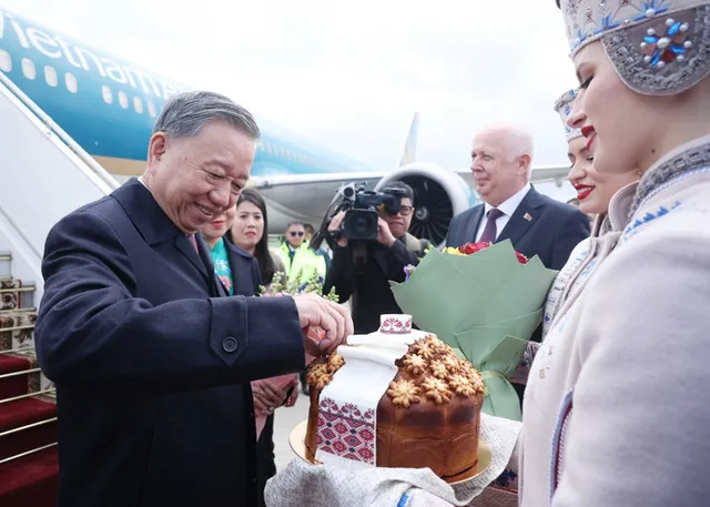 Party General Secretary To Lam begins state visit to Belarus - Ảnh 1.
