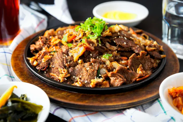 Filipino and Korean Cuisine Featured at Sheraton Hanoi’s June Festival - Ảnh 2.