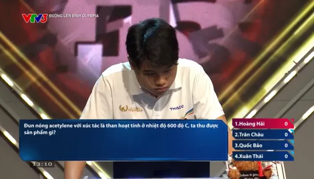 Road to Olympia Mount: Quang Tri Schoolgirl Advances Impressively to Quarter 3 - Ảnh 6.