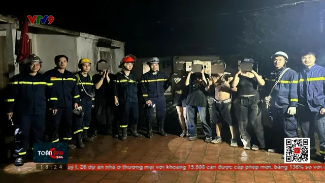 5 người đi lạc trong núi sâu, cảnh báo du lịch mạo hiểm