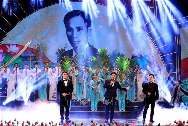 May Gift to the Beloved Leader – A Symphonic Ode of Art in Tribute to President Ho Chi Minh - Ảnh 4.