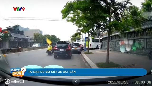 Tai nạn do mở cửa xe bất cẩn