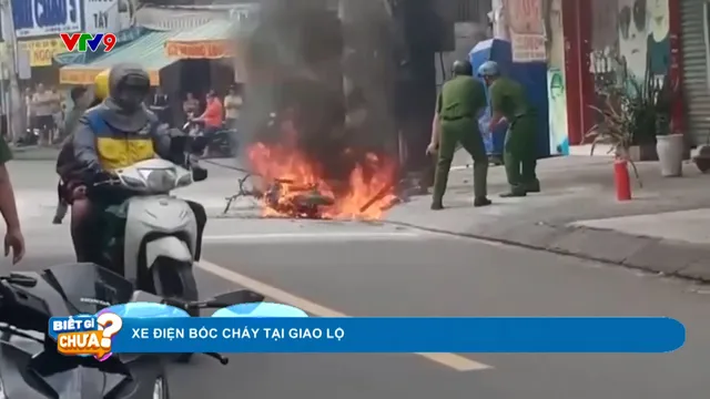 Xe điện bốc cháy