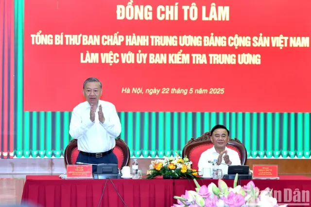 In Pictures: Party chief works with Party Central Committee’s Inspection Commission - Ảnh 3.
