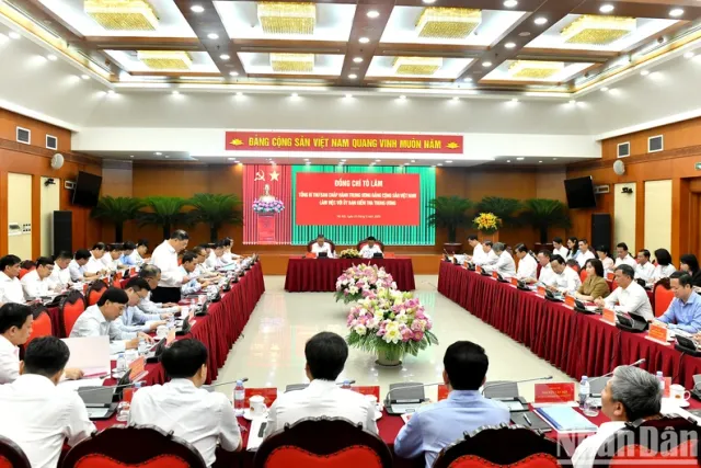 In Pictures: Party chief works with Party Central Committee’s Inspection Commission - Ảnh 6.