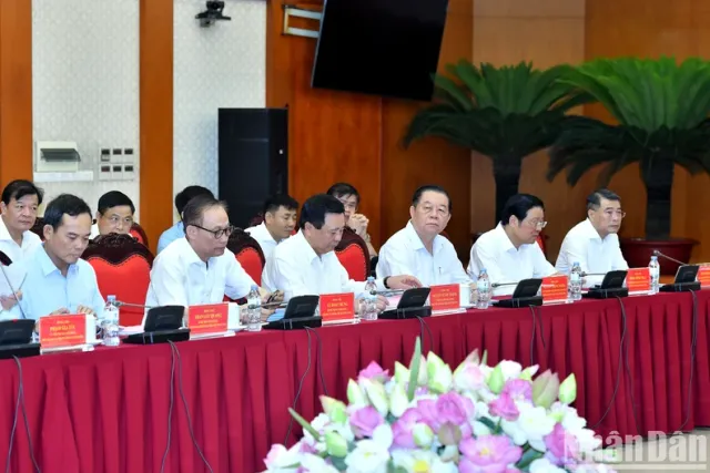 In Pictures: Party chief works with Party Central Committee’s Inspection Commission - Ảnh 7.