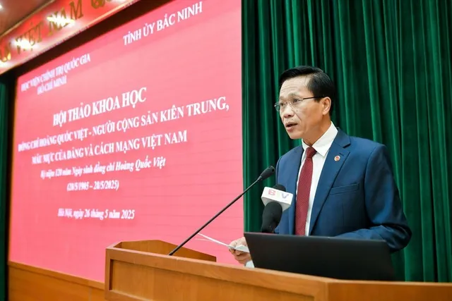Honouring and paying tribute to great contributions of Comrade Hoang Quoc Viet - Ảnh 1.