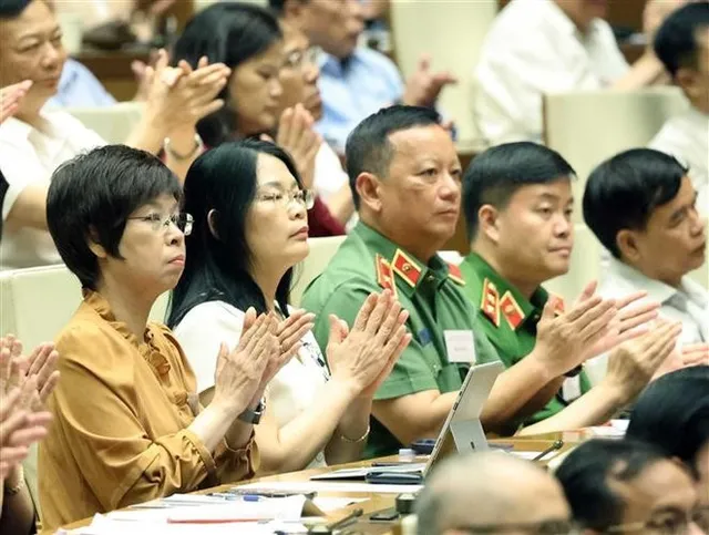 Party resolutions expected to contribute to national development in new era - Ảnh 2.