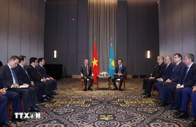 In Pictures: General Secretary To Lam met with Chairman of the Senate of the Parliament of Kazakhstan - Ảnh 3.