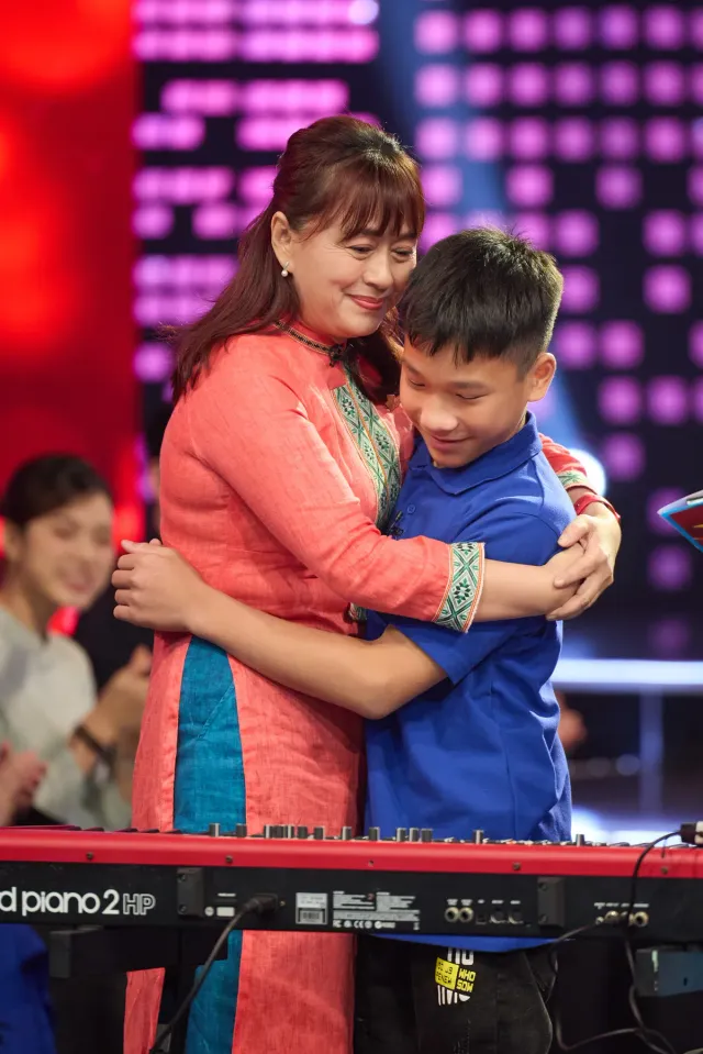 10-Year Gala of Kind Deeds: Kind Vietnam (21:00 on VTV1) - Ảnh 4.