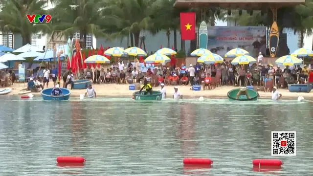 Sôi nổi giải đua thúng tỉnh Khánh Hoà mở rộng