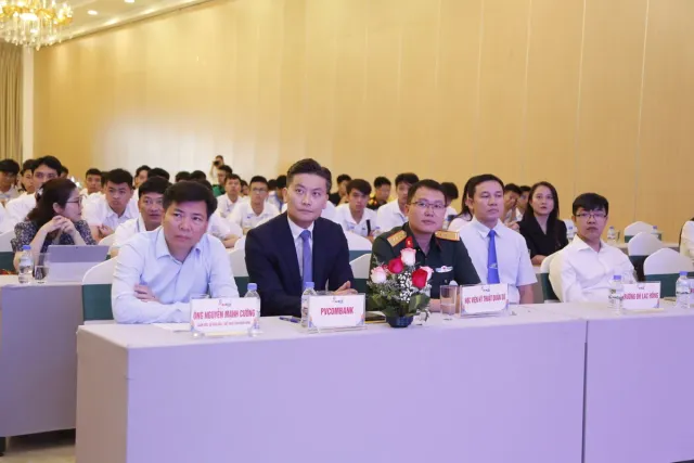 Robotics Connect: A Launchpad for Vietnam’s Technology Workforce - Ảnh 4.