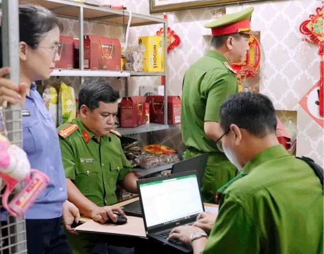 Bị bắt vì livestream bán hàng 72 tỷ đồng không nộp thuế