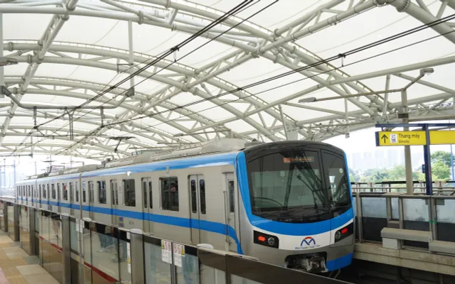 Đầu tư hai tuyến metro trên cao 100.000 tỷ đồng