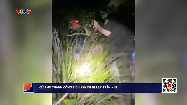 Cứu hộ thành công 3 du khách bị lạc trên núi