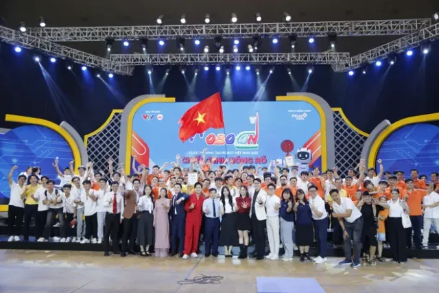 LH-UDS “Warriors” and Their Triumphant Journey to Robocon Glory - Ảnh 8.