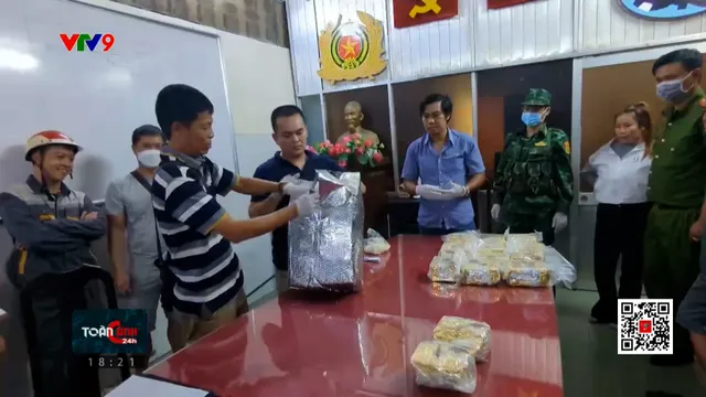 Triệt phá buôn lậu vàng và ma túy qua biên giới