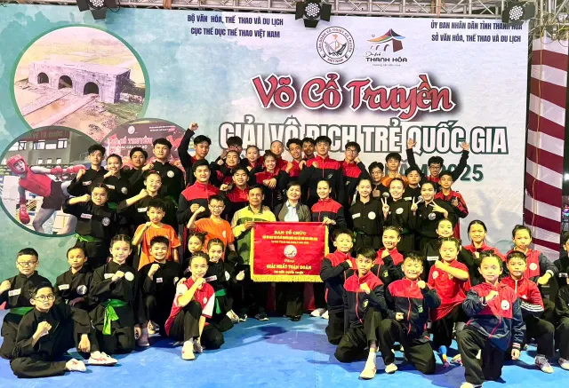 Giải Võ cổ truyền trẻ 2025 khép lại: Thanh Hoá, TP Hồ Chí Minh giành 2 vị trí Nhất toàn đoàn- Ảnh 1.
