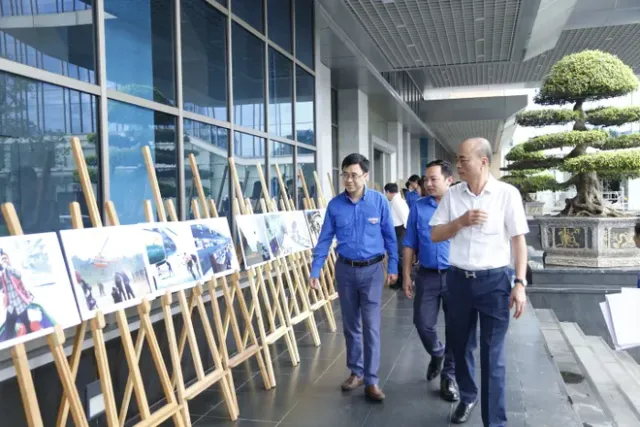 Youth Book Festival Celebrates 100 Years of Vietnam Revolutionary Journalism - Ảnh 15.