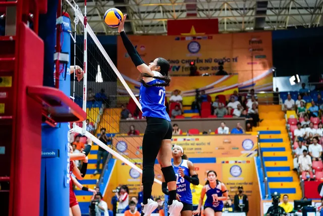 Đánh bại U21 Thái Lan, tuyển Philippines gặp Korabelka ở bán kết VTV Ferroli Cup 2025
- Ảnh 1. Đánh bại U21 Thái Lan, tuyển Philippines gặp Korabelka ở bán kết VTV Ferroli Cup 2025
- Ảnh 1.