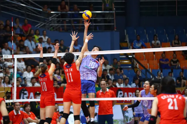 Thắng chóng vánh Đài Bắc Trung Hoa, tuyển Việt Nam gặp Korabelka ở chung kết VTV Ferroli Cup 2025
- Ảnh 1. Thắng chóng vánh Đài Bắc Trung Hoa, tuyển Việt Nam gặp Korabelka ở chung kết VTV Ferroli Cup 2025
- Ảnh 1.