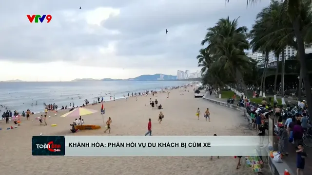Du khách 'run sợ' khi bị cùm khóa xe tại Nha Trang