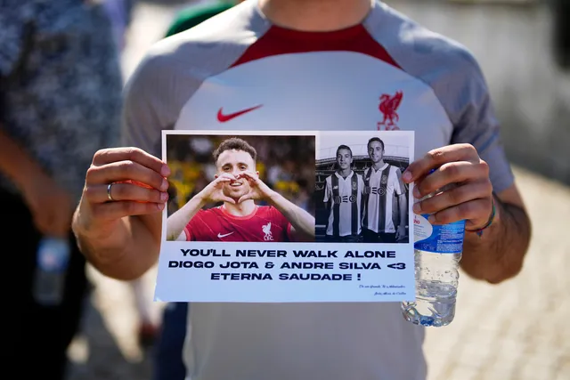 Liverpool chủ động kết thúc hợp đồng với Diogo Jota để thực hiện nghĩa cử cuối cùng- Ảnh 1. Liverpool chủ động kết thúc hợp đồng với Diogo Jota để thực hiện nghĩa cử cuối cùng- Ảnh 1.