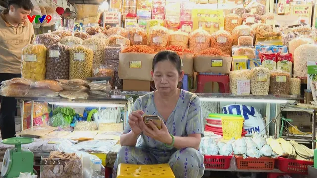 Chợ truyền thống: Cuộc chuyển mình bắt buộc