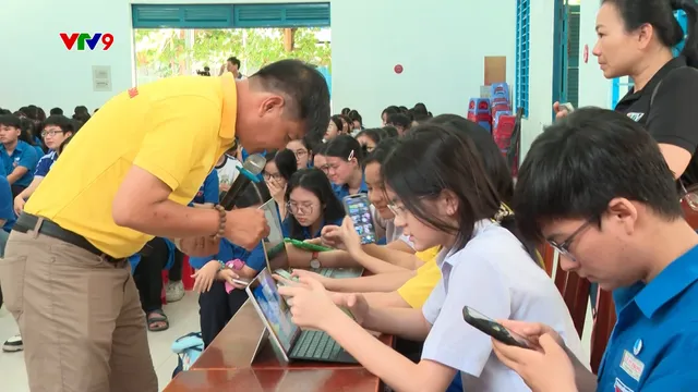 Giúp học sinh dùng AI tra cứu thông tin xã phường mới