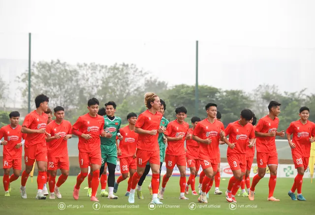 Lịch thi đấu và trực tiếp U23 Việt Nam tại Giải vô địch U23 Đông Nam Á 2025

- Ảnh 1.