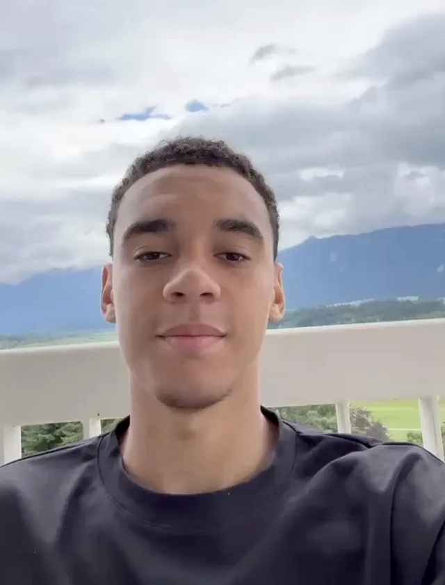 Jamal Musiala lên tiếng sau chấn thương nặng: "Bóng đá là thế, không ai có lỗi cả"- Ảnh 2.