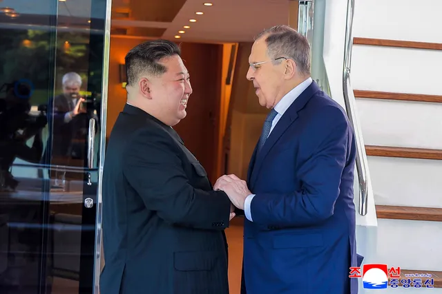 Chủ tịch Triều Tiên Kim Jong-un tái khẳng định ủng hộ Nga vô điều kiện - Ảnh 1.