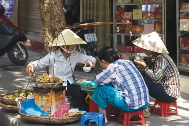 Blog phóng viên: Sài Gòn và những gánh hàng rong