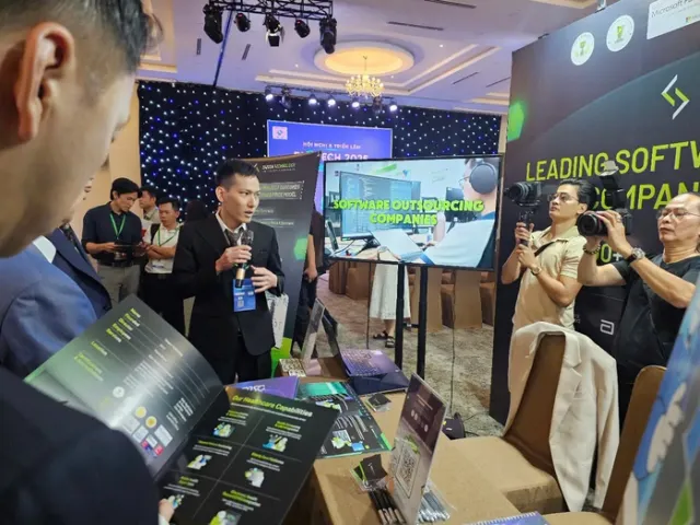 Vươn lên trở thành trung tâm khoa học công nghệ, chuyển đổi số - Ảnh 2.