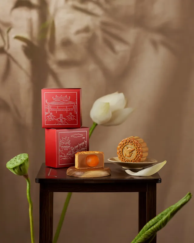 Mooncake collection highlights Hanoi’s Cultural Heritage - Ảnh 2.
