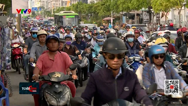 Nghiên cứu lộ trình hạn chế xe xăng