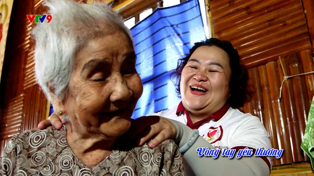 Thành phố ấm áp tình người - Số 86/2025: Vòng tay yêu thương