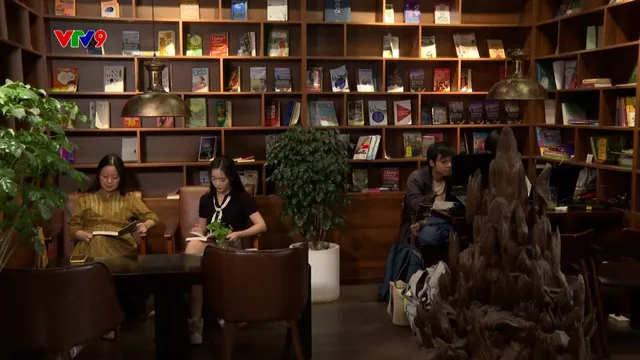 Việt Nam ơi! Mình cùng đi: Cà phê sách - Nơi thành phố sống chậm