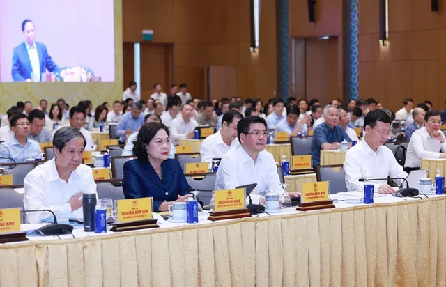 Science-technology must drive political apparatus efficiency, fuel economic growth: PM - Ảnh 1.