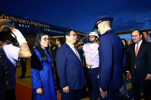 Vietnamese PM arrives in Rio de Janeiro for expanded BRICS summit, bilateral activities in Brazil - Ảnh 1.