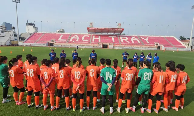 Lịch thi đấu và trực tiếp bóng đá nữ Đông Nam Á hôm nay 6/8 trên VTV: Tâm điểm Việt Nam - Campuchia
- Ảnh 1.