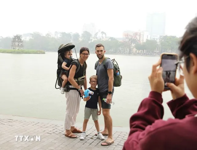 Vietnam grants 45-day visa waivers to citizens from 12 countries - Ảnh 1.