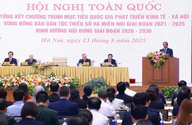 PM orders stronger push on minority, mountainous region development - Ảnh 1.