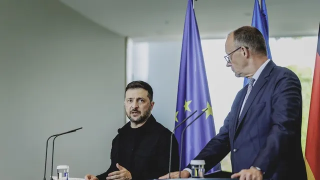 Thủ tướng Đức Merz: Ukraine sẵn sàng đàm phán về lãnh thổ với Nga- Ảnh 1. Thủ tướng Đức Merz: Ukraine sẵn sàng đàm phán về lãnh thổ với Nga- Ảnh 1.